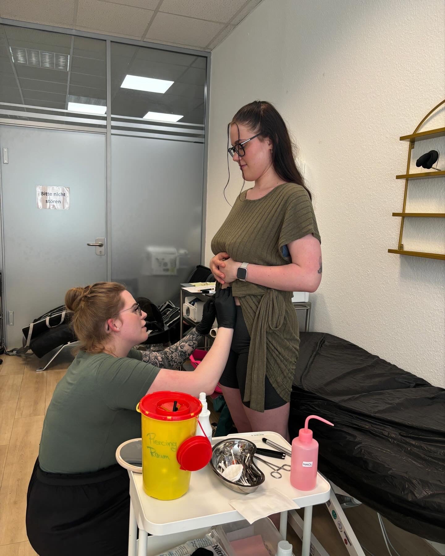 Piercing Ausbildung Piercing Onlie Kurs mit Zertifikat